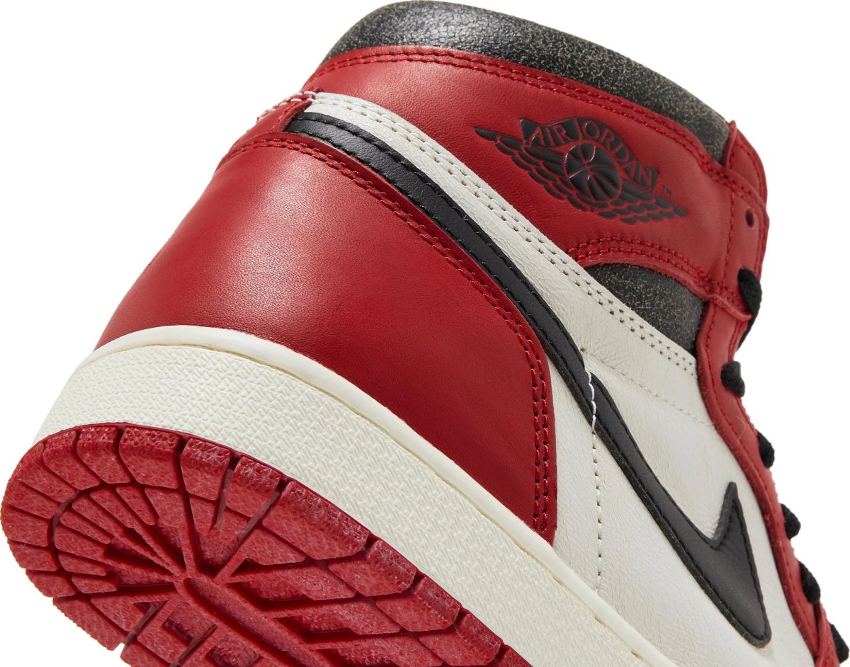 Air Jordan 1 Retro High OG 'Chicago Lost & Found' - Aussie Sneaker Plug